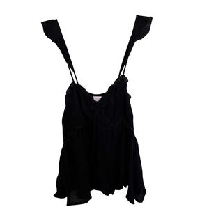 NWOT Pink Lily Smocked Tank Top